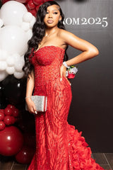 Luxury Red Sweetheart Strapless Sleeveless Wedding Dresses Mermaid Column With Beading