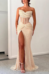 Romantic Sweetheart Strapless Sleeveless Mermaid Wedding Dresses Column With High Split