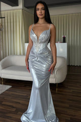 Luxury Silver V-Neck Spaghetti-Straps Sleeveless Wedding Dresses Mermaid With Beads