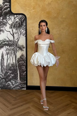 Romantic White Off-The-Shoulder Satin Homecoming Dresses Mini Pleats With Lace-Up Back