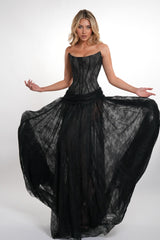 Glamorous Black Strapless Sleeveless Lace Evening Dresses A-Line With Lace-Up Back