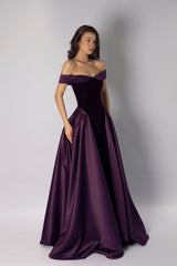 Glamorous Grape Off The Shoulder Satin Evening Dresses A-Line Floor Length With Pleats