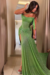 Glamorous Green Asymmetrical Sleeveless Mermaid Evening Dresses High Split With Pleats