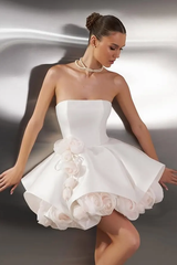 Glamorous Strapless Sleeveless Satin Homecoming Dresses Mini With Zipper