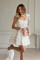 Elegant White Straps Sleeveless Homecoming Dresses Mini Flowers With Lace-Up Back