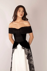 Timeless Black White Off The Shoulder Evening Dresses Floor Length With Pleats