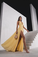 Chic Daffodil Halter V-Neck Sleeveless Mermaid Evening Dresses Backless High Split With Zipper