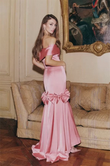 Elegant Dusty Pink Off The Shoulder Mermaid Satin Evening Dresses Floor Length With Pleats