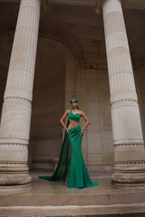 Luxurious Dark Green Sleeveless Satin Mermaid Evening Dresses Sheath Gem With Pleats