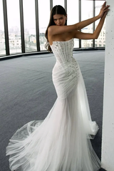 Elegant White Strapless Sleeveless Mermaid Tulle Evening Dresses Gem With Zipper Pleats