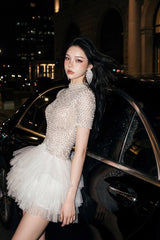 Dazzling Short Sleeves Tulle Homecoming Dresses Mini Pearl With Pleats