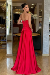 Romantic Red Strapless Sleeveless Satin A-Line Evening Dresses Floor Length With Zipper Pleats