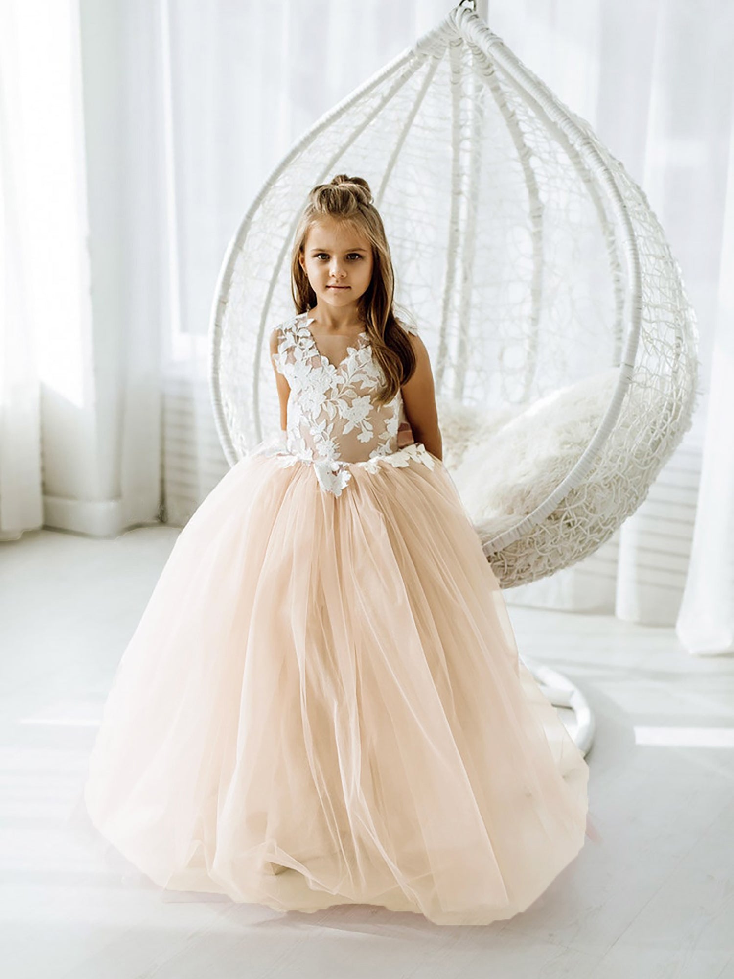 3D Floral Flutter Sleeves Puffy A-Line Flower Girl Dress