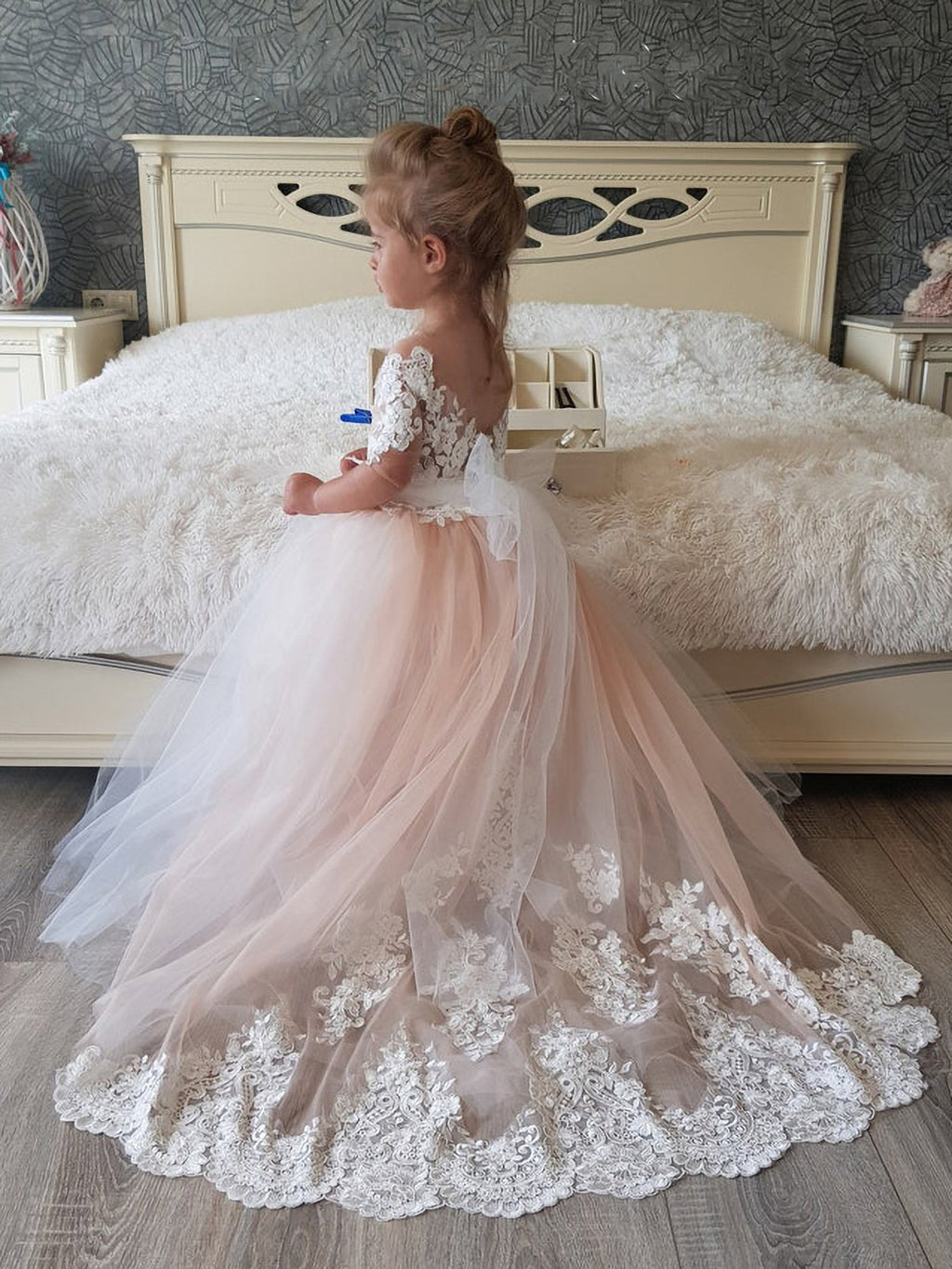 Beautiful Tulle Lace Flower Girl Dress with Appliques – Dbrbridal