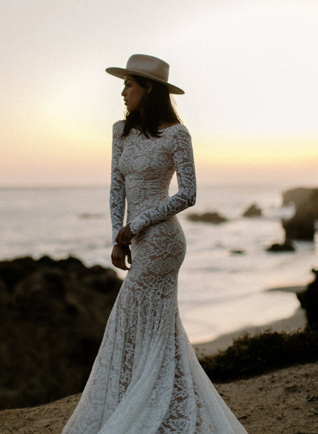 Boho Garden Lace Trumpet Mermaid Fitted Long Sleeves Wedding Dresses Court Train-Dbrbridal
