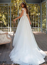 Chic A-line Illusion Neck Lace Tulle Wedding Dresses Appliques Lace-Dbrbridal