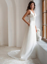 Chic A-line V-Neck Sleeveless Court Train Satin Wedding Dresses Featuring Bows-Dbrbridal