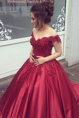 Delicate Off-the-shoulder Beading Ball Gown Formal Dresses-Dbrbridal