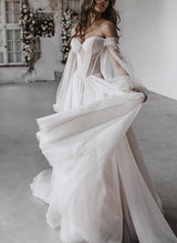 Elegant Sweetheart Chic A-line Tulle Wedding Dress Sweep Train-Dbrbridal