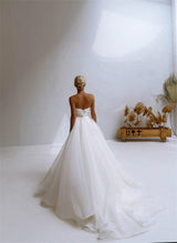 Elegant Sweetheart Sleeveless Organza Sweep Train Wedding Dress-Dbrbridal