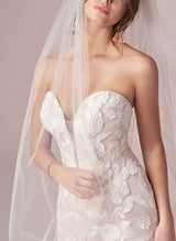 Elegant Sweetheart Sleeveless Sweep Train Lace Mermaid Fitted Wedding Dresses-Dbrbridal