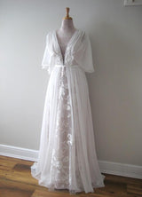 Elegant Wedding Dresses V Neck Half Sleeves Backless Lace Bridal Gown-Dbrbridal