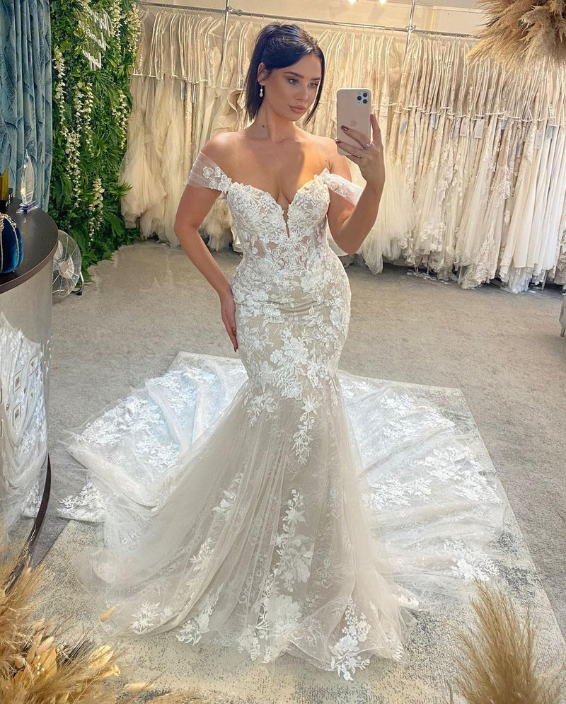 New Arrival Sweetheart Sleeveless Off-the-Shoulder Lace Bridal Gown-Dbrbridal