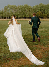 Off-the-Shoulder Retro style Tulle Wedding Dresses Appliques Lace-Dbrbridal