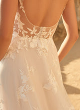 Sleeveless Lace Wedding Dresses Chic A-line V-Neck Sweep Train-Dbrbridal