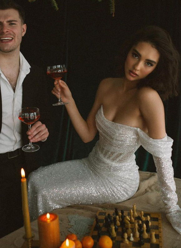 Sparkling One-Shoulder Long Sleeves Trumpet Mermaid Fitted Wedding Dresses-Dbrbridal