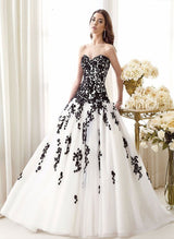 Strapless Sleeveless Tulle Lace Court Train Wedding Dress Appliques Lace-Dbrbridal