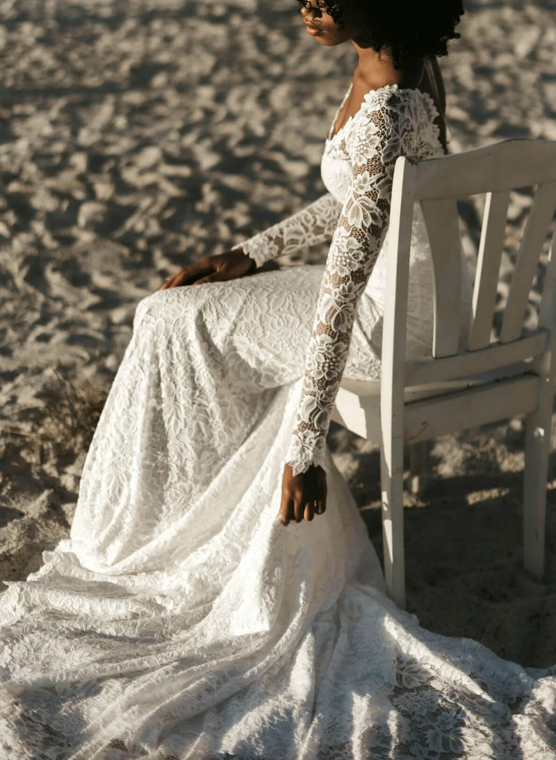 V-Neck Lace Mermaid Fitted Wedding Dresses Long Sleeves Slit-Dbrbridal