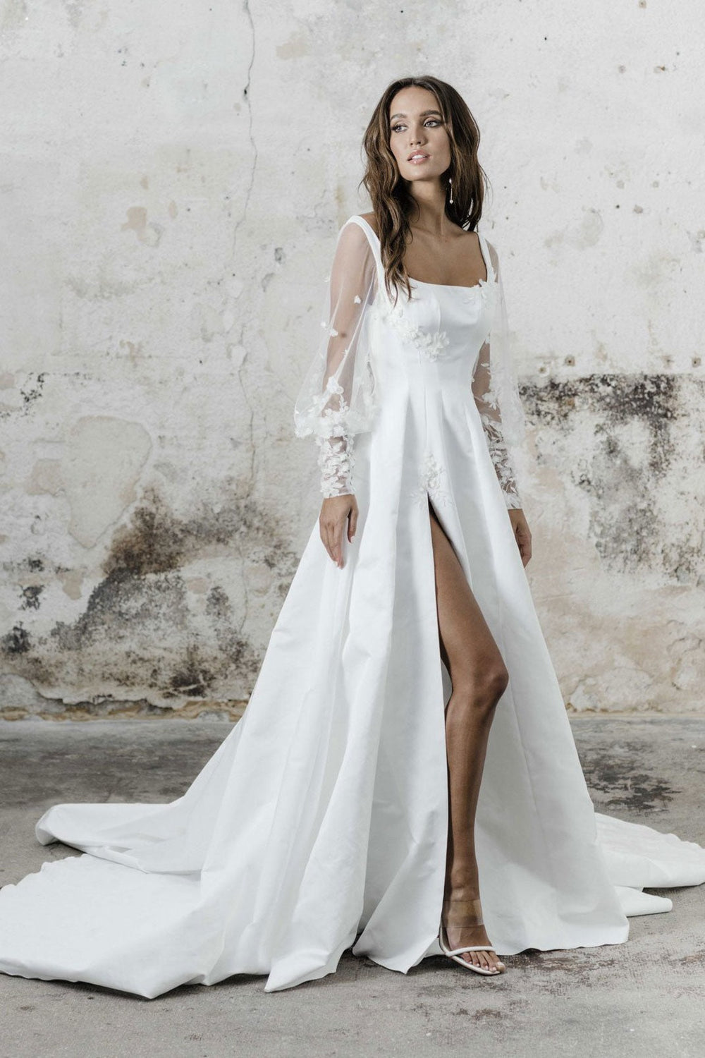 White Casual Wedding Dress A-Line Square Neck Long Sleeves Backless Applique Cut-Outs Split Front Long Bridal Gowns Dbrbridal White Casual Wedding Dress A-Line Square Neck Long Sleeves Backless Applique Cut-Outs Split Front Long Bridal Gowns Dbrbridal