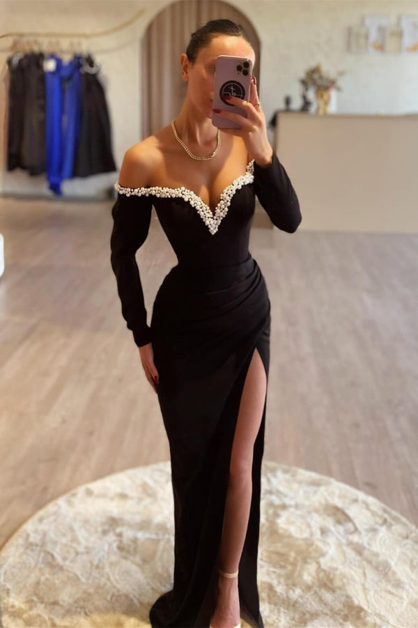 Black Long Sleeves Pearl Prom Dress with High Split V-Neck