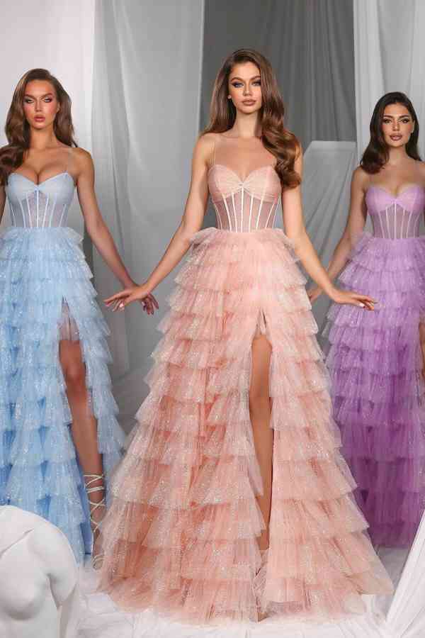 Prom Dress with Spaghetti Straps Sweetheart Neckline Tulle Layers and Split Hem
